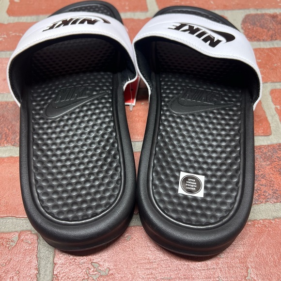 Nike ‘BENASSI JDI’ White/Black Classic Slide Sandals Men’s Size 10 - Picture 7 of 8